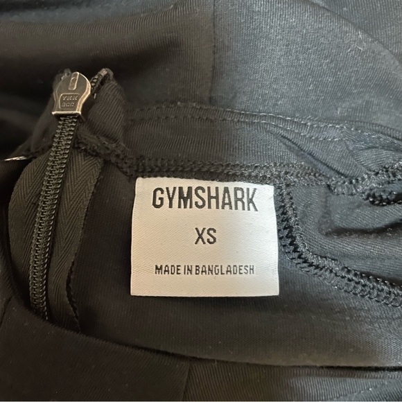 Gymshark VENTURE LONG SLEEVE TOP - BLACK, size XS - Picture 11 of 15